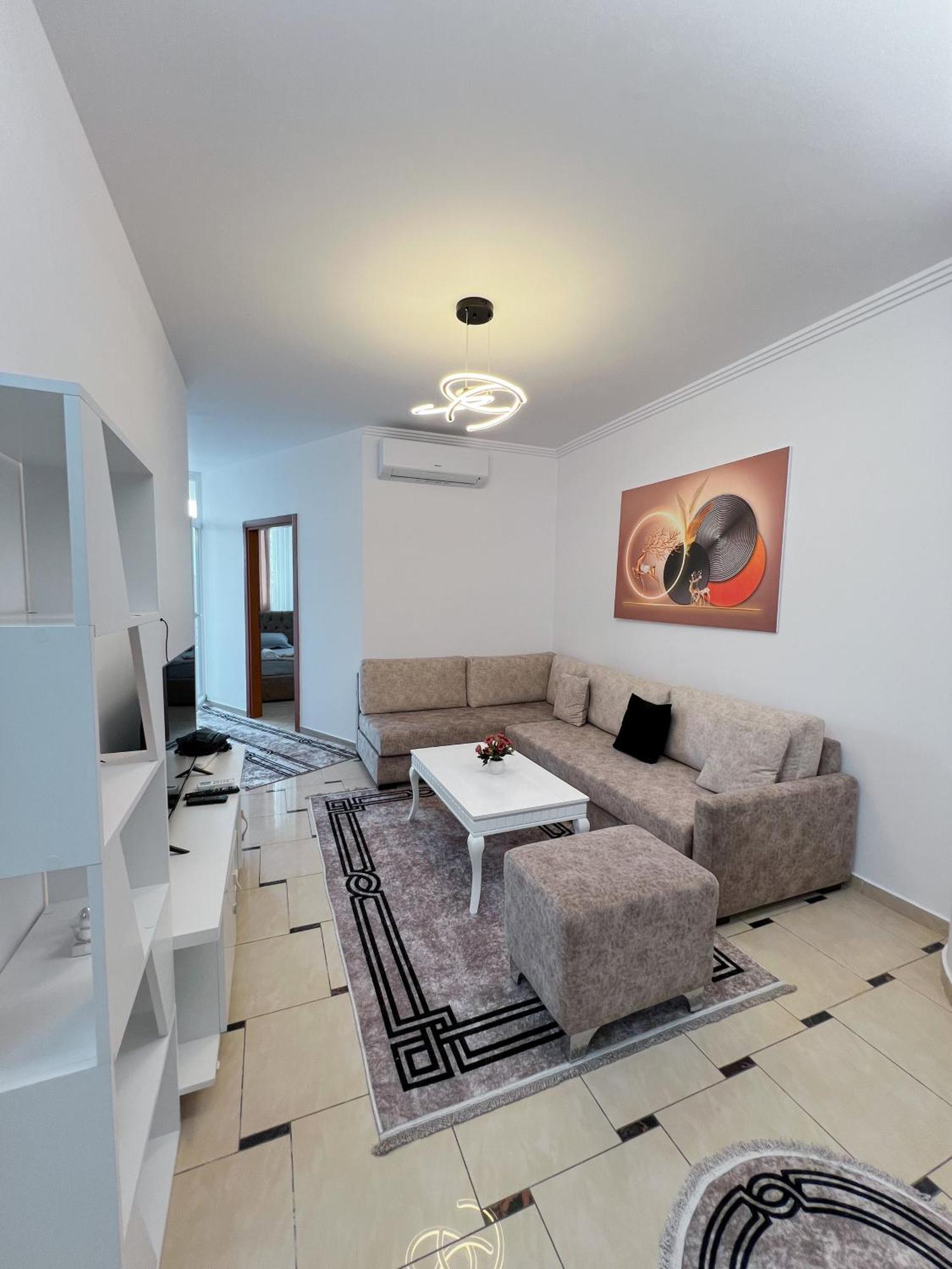 Tirana City Rental Apartments Bagian luar foto