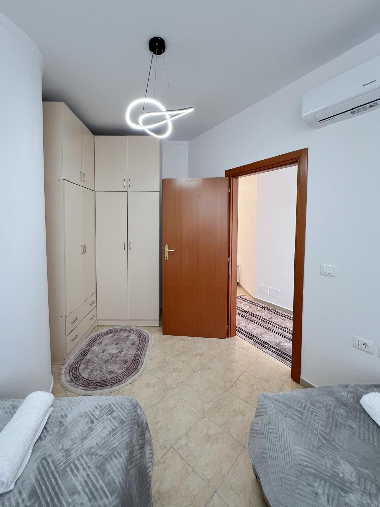 Tirana City Rental Apartments Bagian luar foto