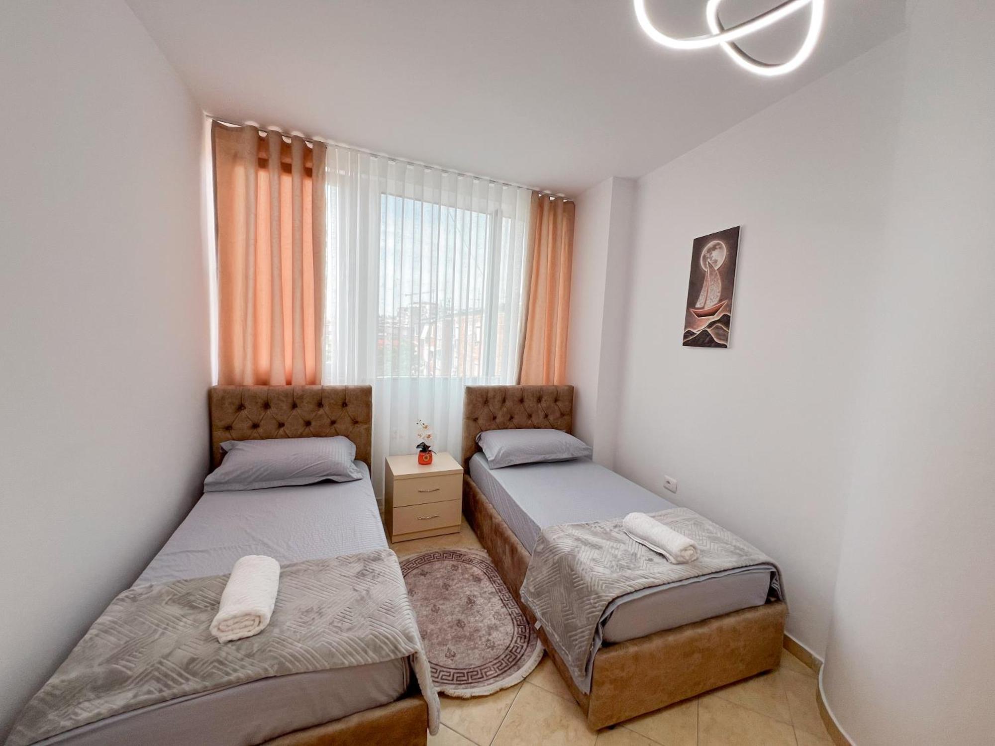 Tirana City Rental Apartments Bagian luar foto