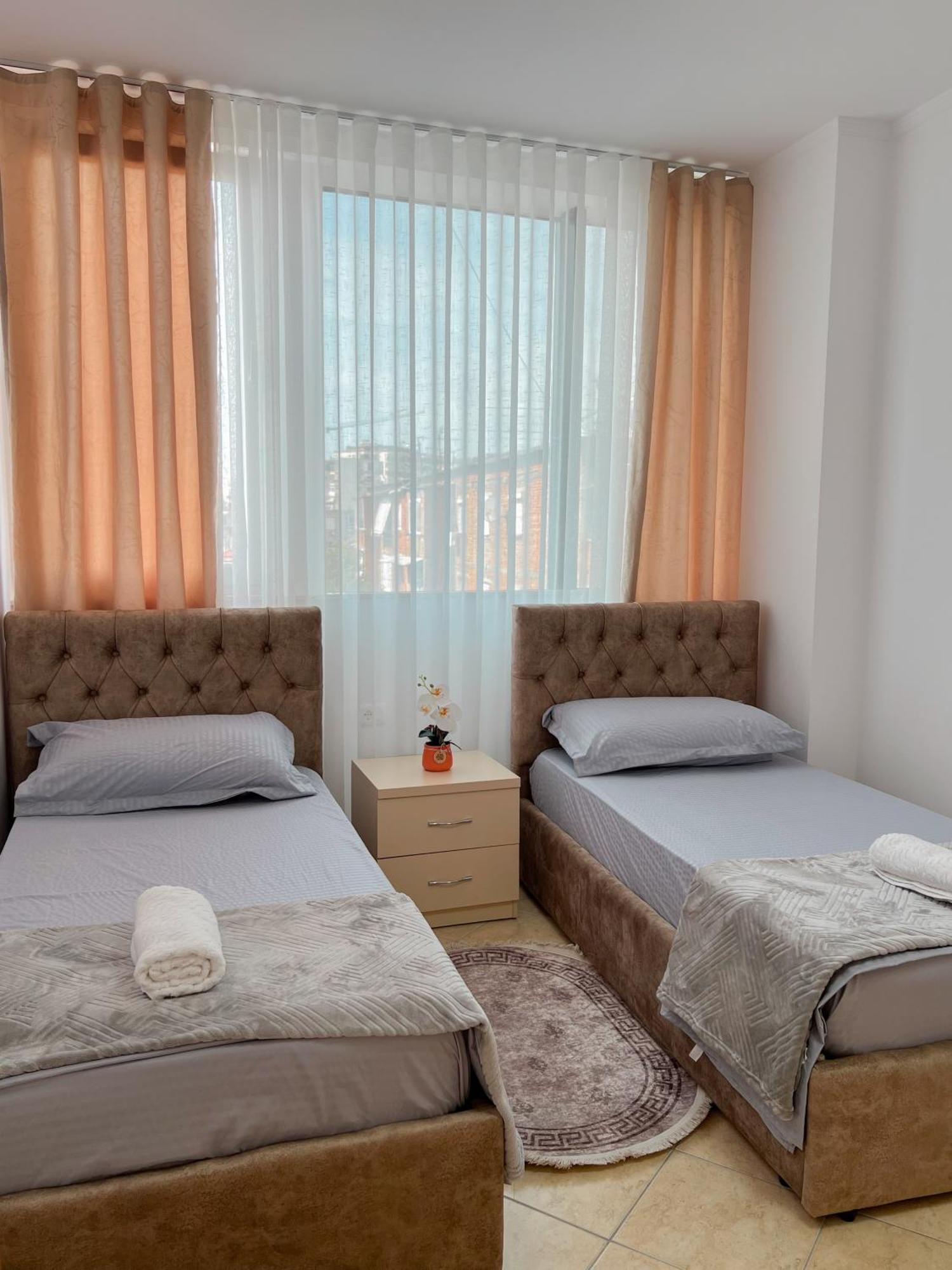 Tirana City Rental Apartments Bagian luar foto