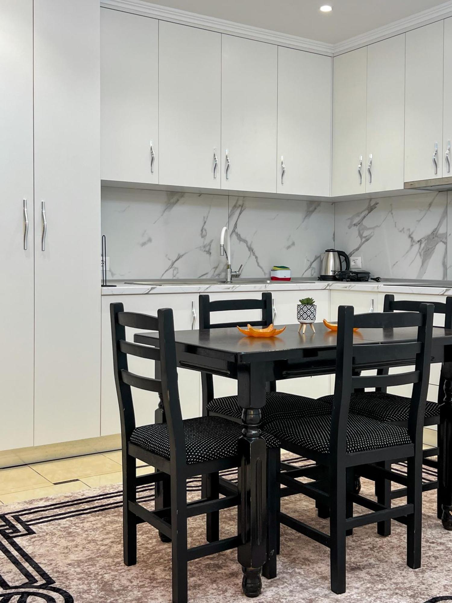 Tirana City Rental Apartments Bagian luar foto