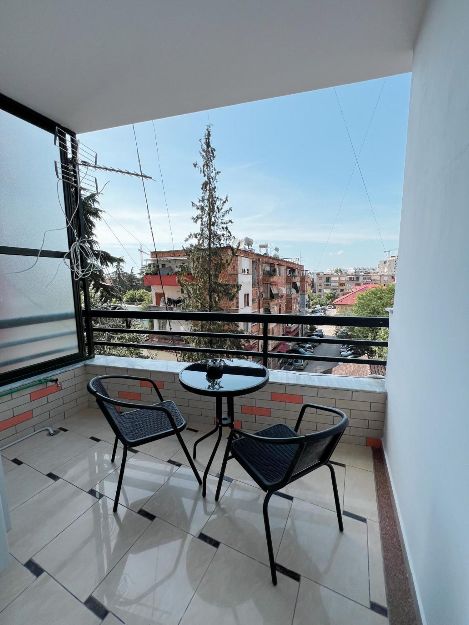 Tirana City Rental Apartments Bagian luar foto